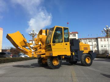 HY160 self-loading mixer beton
