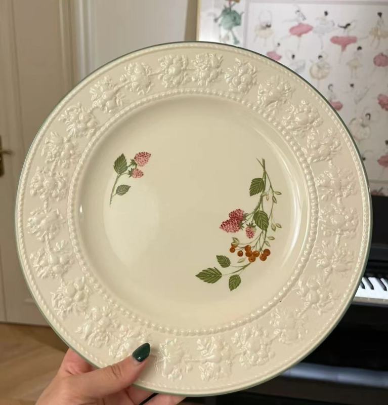 Luxury Ceramic Dishware for Fine Dining
