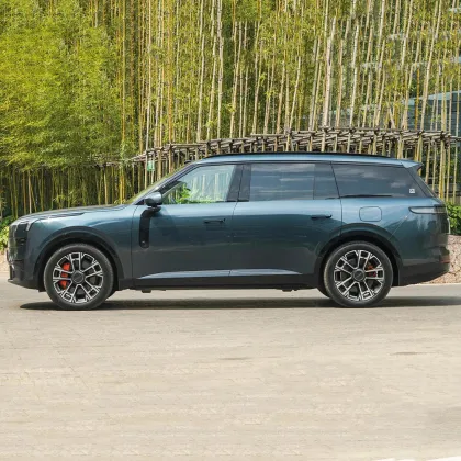 Lynk & Co 900 2025 2.0T Ultra