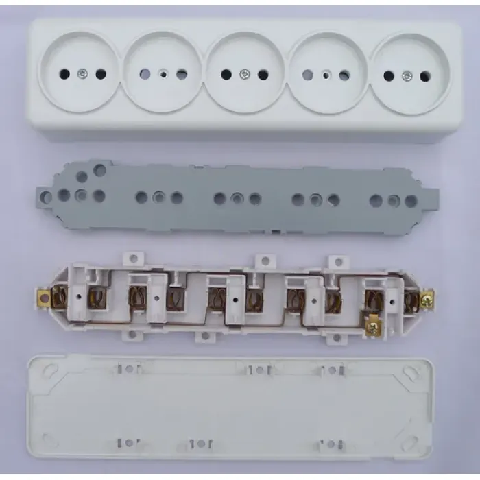 Soket Termoplastik 5-St