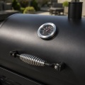Ahumador resistente de la parrilla del Bbq del carbón de leña del barril con la puerta de acceso lateral y la bandeja de carbón de altura ajustable