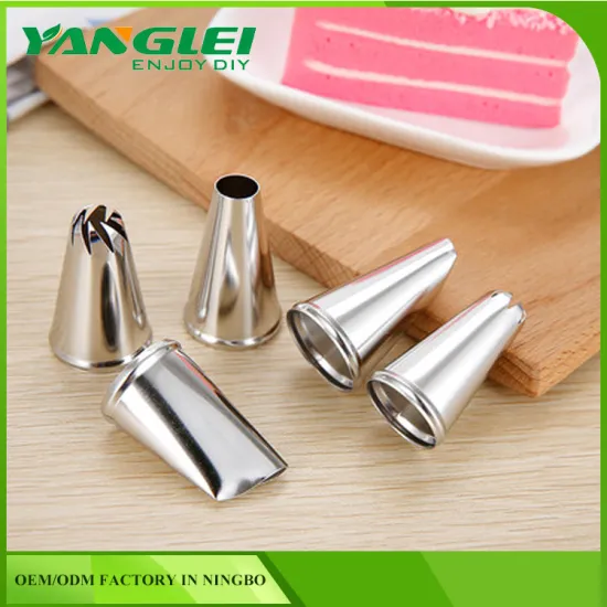 24PCS Icing Piping Nozzles Tip Pastry Cake Cupcake Sugar Craft Decor Baking Tool Set