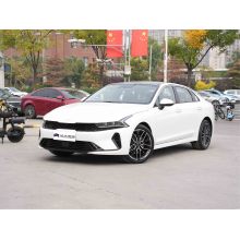 Mid-size Gasoline three box car kia k5