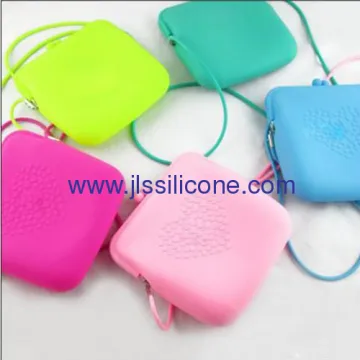 Charming Silicone Shopping Bag With Heart Design 