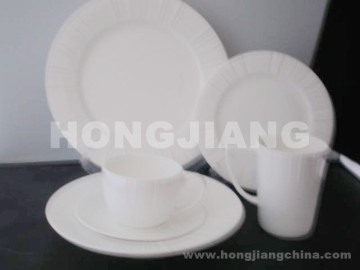 Bone China Dinner Set (HJ068007)
