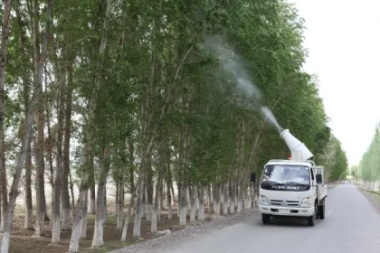 Environmental protection far range sprayer