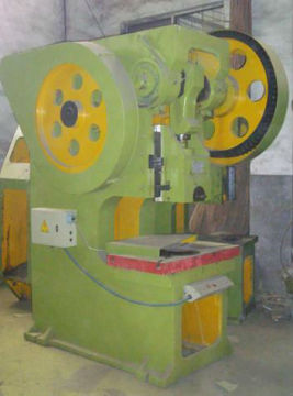 80 Tons J21S Series Deep Throat Press in Open Type