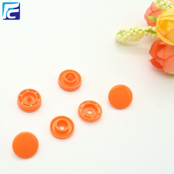 Custom Biểu tượng nhựa Snap Fastener cho trẻ em Quần áo