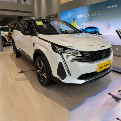 Latest Peugeot 5008 Car Features