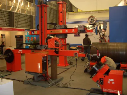 rotary column boom welding manipulator