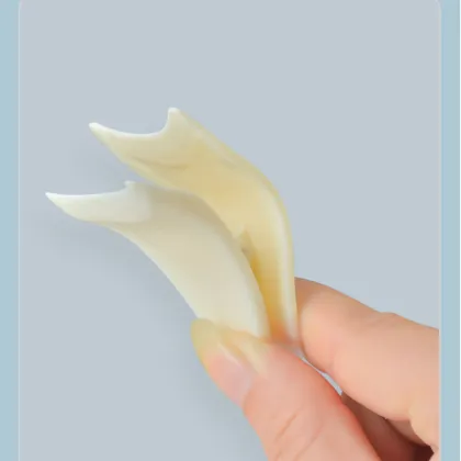 Portable Hot Selling Beauty Eyelash Applicator Clip for Fake Lashes