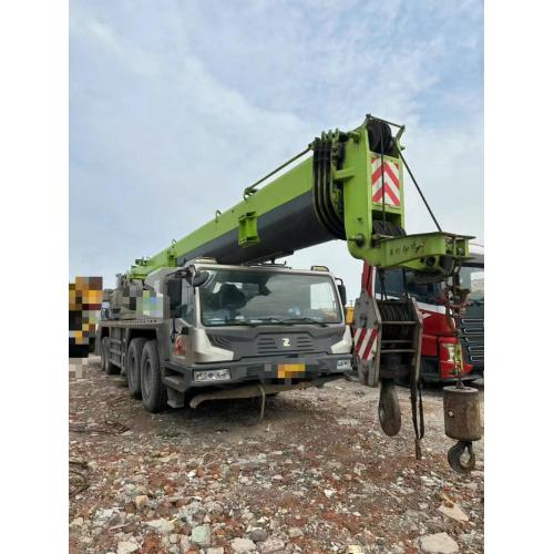 80 toneladas de alta eficiência usavam guindastes de caminhão