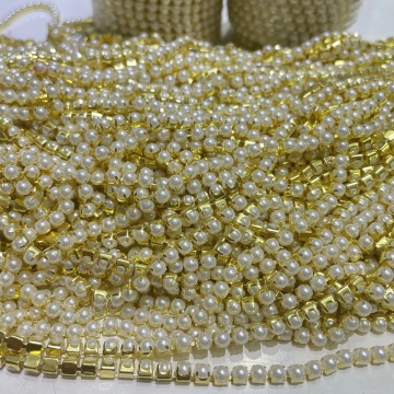 DIY Jewelry Supplies: WHATSTONE Full Pearl Trim Claw Gold Chain with Rhinestones for Clothing and Shoes Accessory Making
