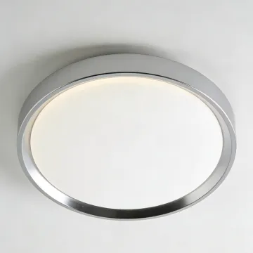 Indoor ceiling lamp with balanced glow