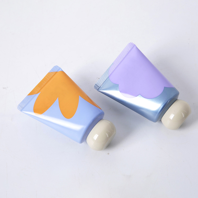 Cute Style Empty hand lotion bottles