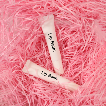 Lip Balm มังสวิรัติที่ปรับแต่งเอง - ธรรมชาติ, ยาว, ยาว, บำรุง, ให้ความชุ่มชื่น, และ SPF ได้รับการปกป้อง
