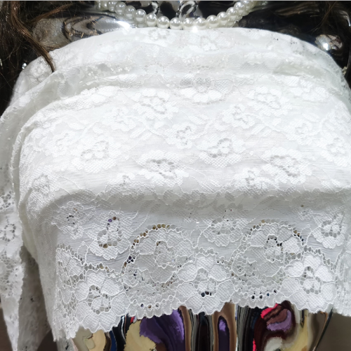 Haltbarkeit Emiroidery Nylon Trimmspitzenkleid Stoff