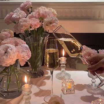 Luxury Floral Dinnerware with Romantic Ambience