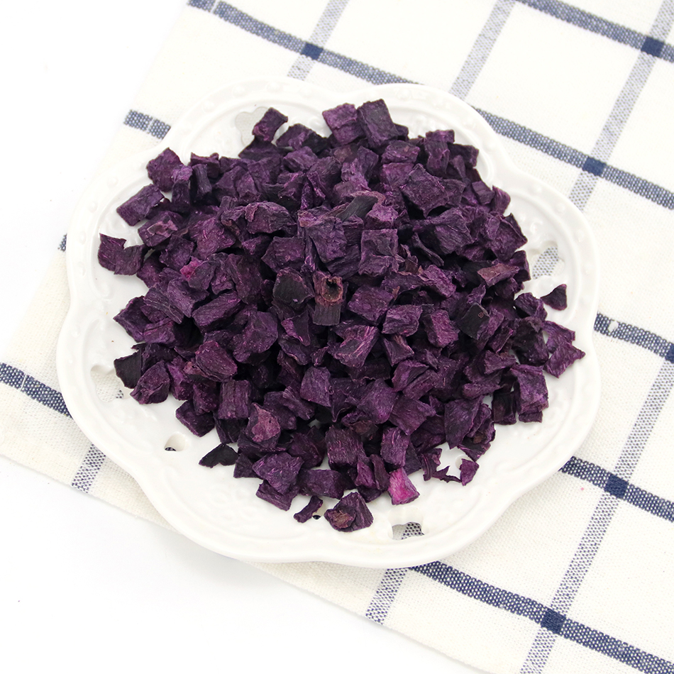 Nourriture de camping de pommes de terre violette premium