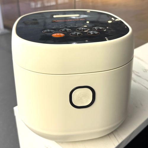 Новы патоўшчаны тытанавы рысавы пліта з вялікім экранам