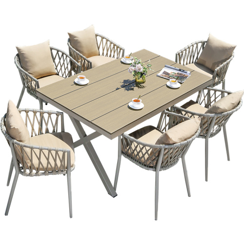 Nordic Outdoor Table and Chairs Courtyard