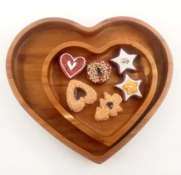 Hear shape wooden food trays