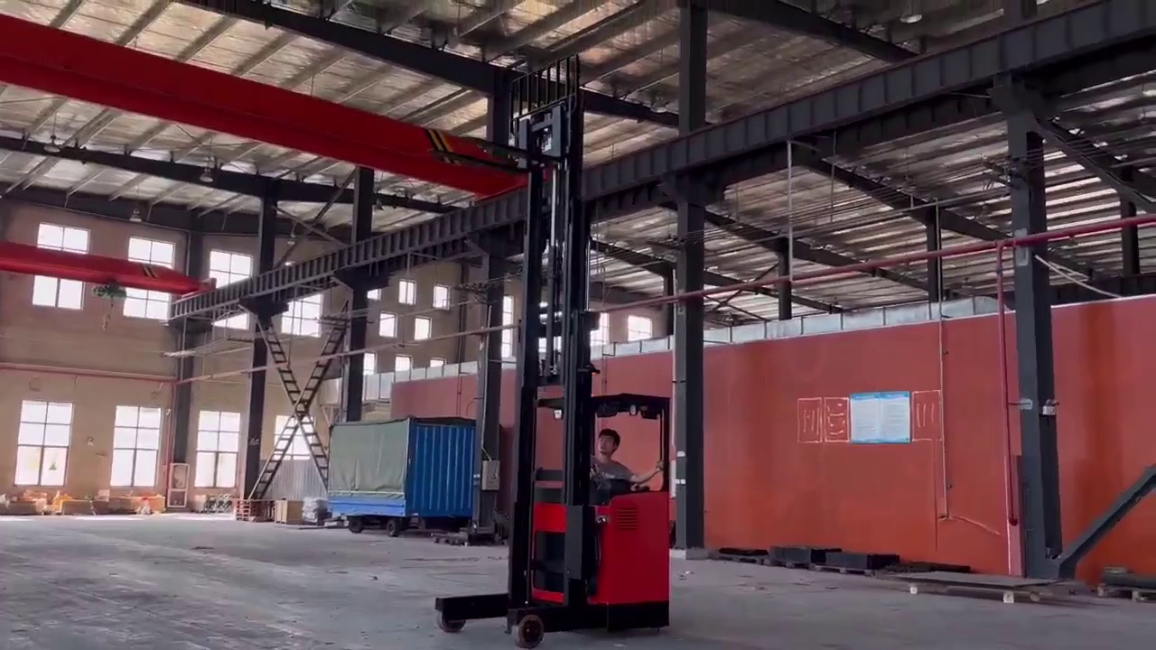 Industrial Forklift and Material Handling Equipment Manufacturer