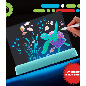 Papan gambar suron Doodle Magic Glow Pad