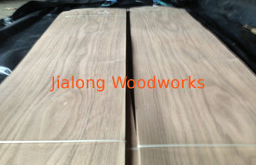 0.5 Mm Black Walnut Wood Veneer , Crown Cut Natural Wood Veneer