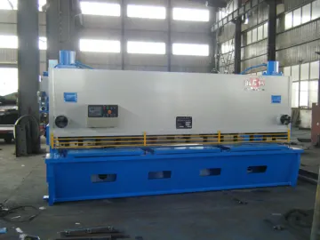 depth throat shearing machine