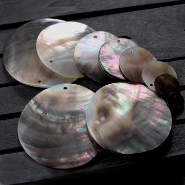 Black Mother of Pearl Shell Disc Pendant for Jewelry Making