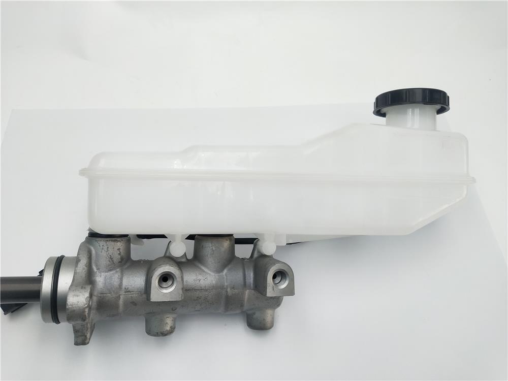 Brake master cylinder for HYUNDAI H-1 58510-4H000