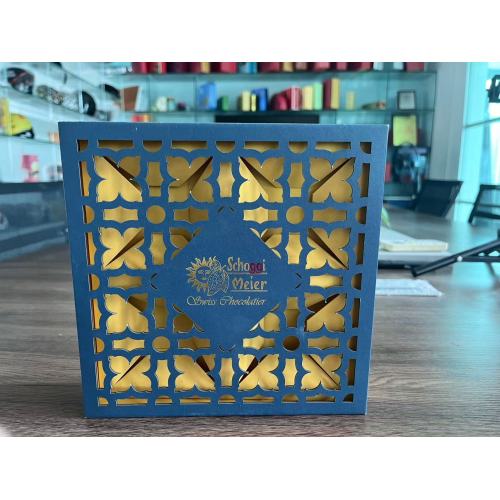 定制的纸板箱盖子和底部纸箱