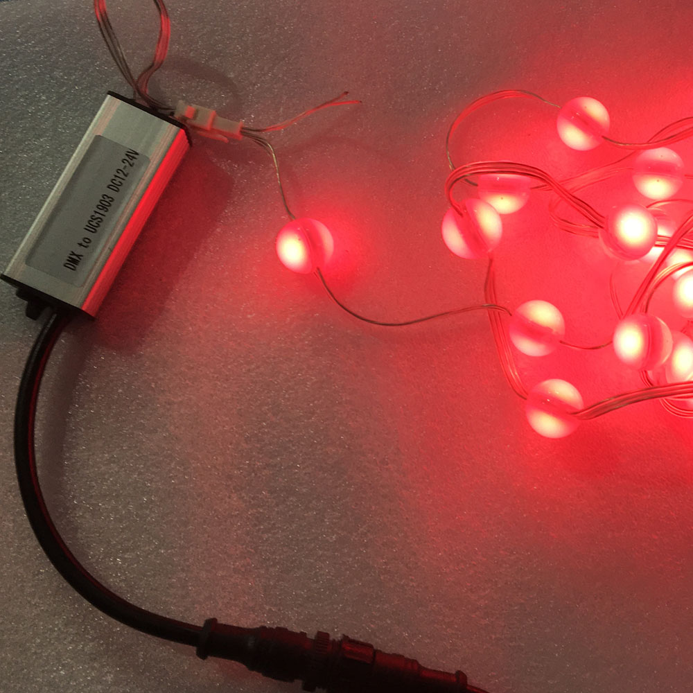 Makukulay na RGB Digital LED light ball string