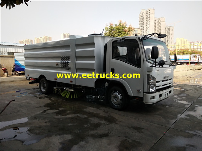 8000L Airport Runway Sweeper Trucks