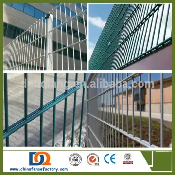 PVC Coated or Galvanized Double Horizontal/Weft Wire Mesh Fence