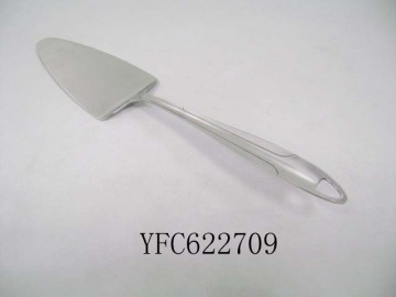 Cake Cutter