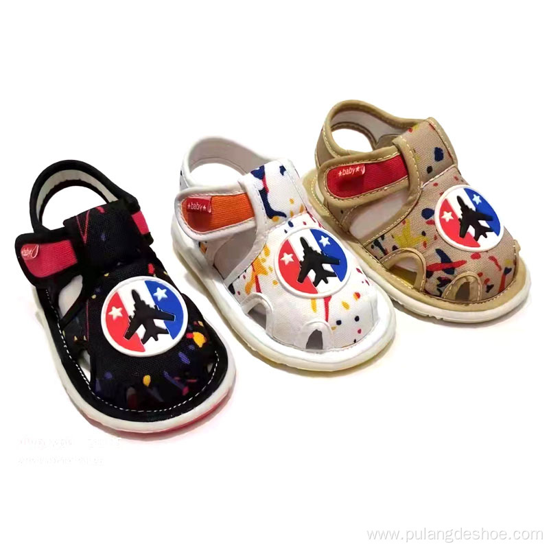 Whosales baby shoe boys sandals with sound