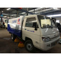 Futon shidai Road sweeper truck