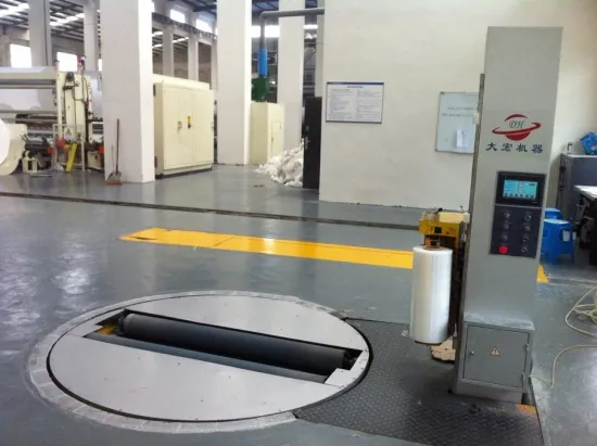 Paper roll stretch wrapping machine with deep hole