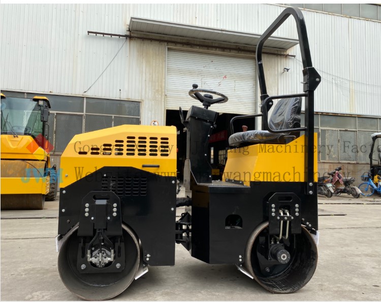 Vibrating road roller road roller