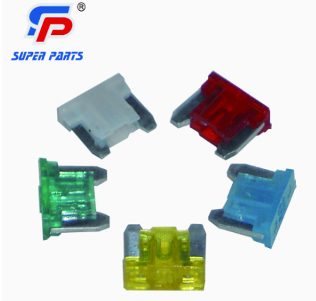 "The Versatile Plastic Box Plug-in Fuses: A Necessity for Vehicle Owners"