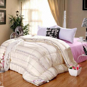 100% goose down duvet, 100% short cut velvet face