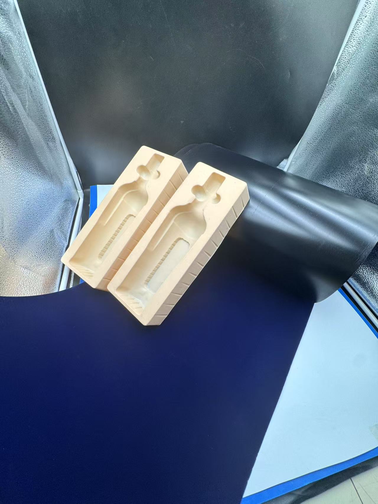 PVC/PS flocked film flocking technology