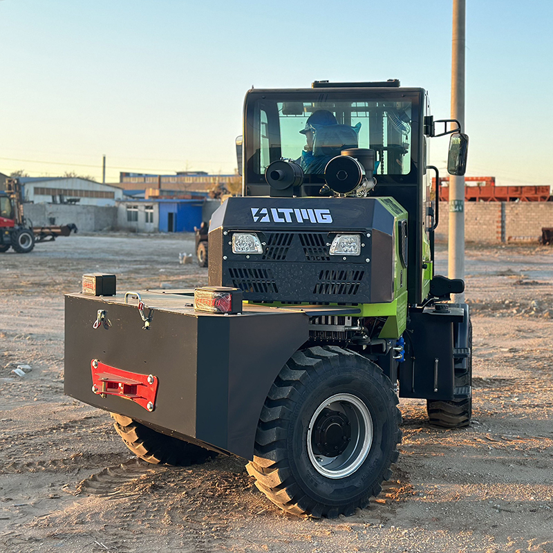 4WD Articulated Off-Road Diesel Forklifts: 6t, 5t, 3ton, 3.5ton, 4x4 Rear Rough Terrain Forklifts