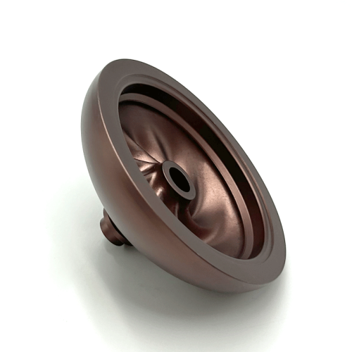 Cinzeiro de alumínio personalizado com design forjado