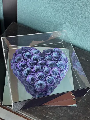 Factory Direct Glass Globe Eternal Single Rose - Preserved Flower Valentine Gift