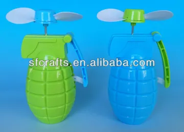 Summer plastic hand pressure fan toy for kids