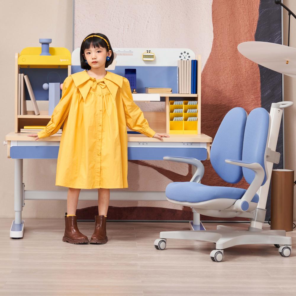 desk chairs with wheels