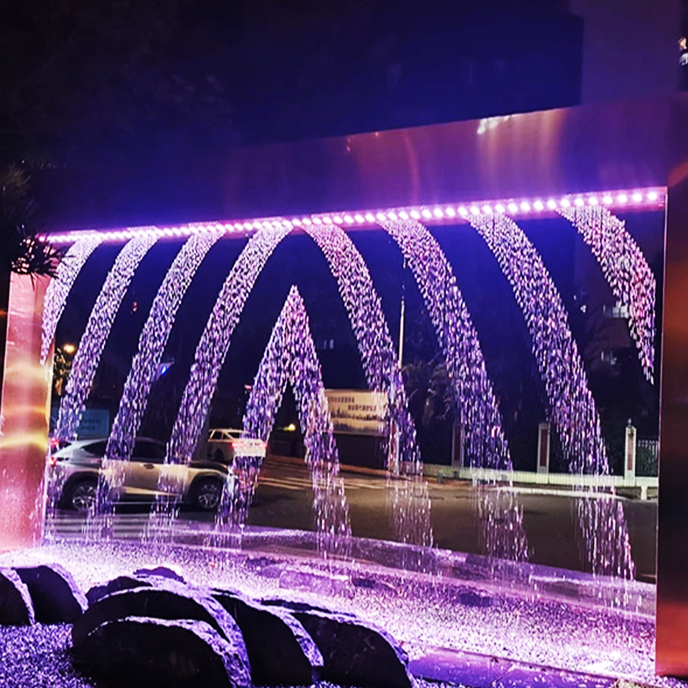 Digital water curtain